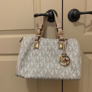 Michael Kors logo handheld bag